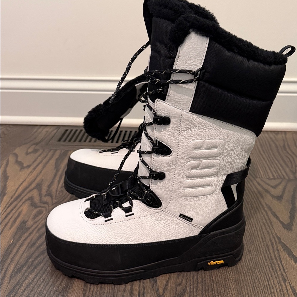 Ugg Shasta logo-debossed leather-blend high boots W11/M10 - Picture 2 of 7